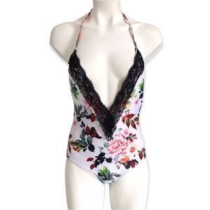 🔃White Floral Front V Cut Out One Piece Swimsuit